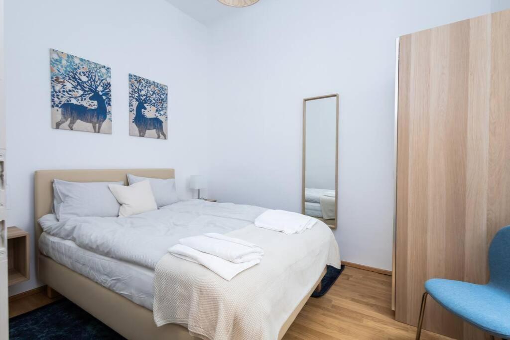 Orestaliving - Spacious 2Br On The Danube Canal เวียนนา ภายนอก รูปภาพ